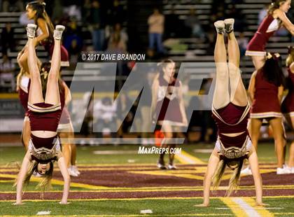 Thumbnail 3 in Royal @ Simi Valley photogallery.