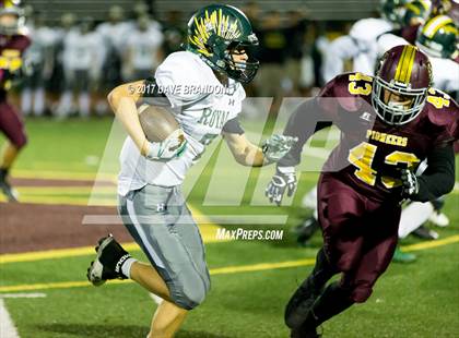 Thumbnail 2 in Royal @ Simi Valley photogallery.