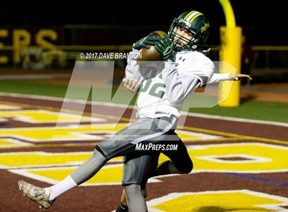 Thumbnail 1 in Royal @ Simi Valley photogallery.