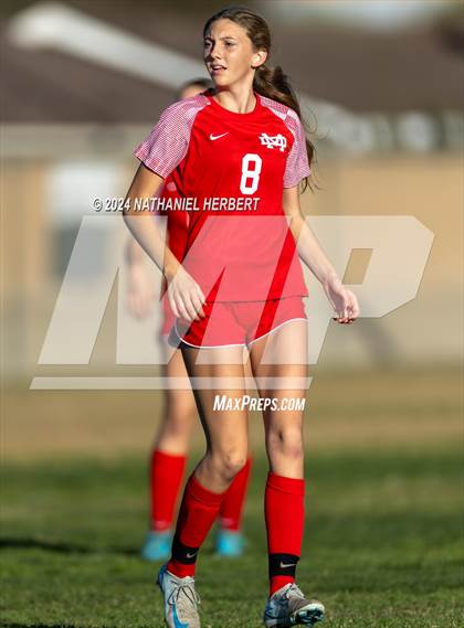 Thumbnail 3 in Pacifica vs Mater Dei (Best in the West Winter Classic) photogallery.