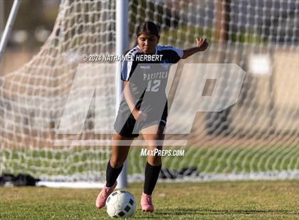 Thumbnail 1 in Pacifica vs Mater Dei (Best in the West Winter Classic) photogallery.