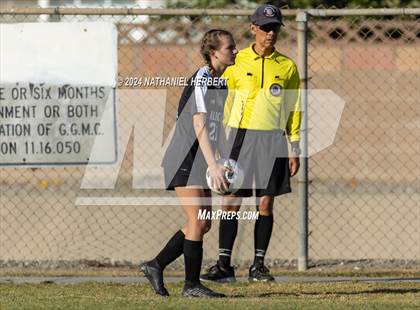 Thumbnail 1 in Pacifica vs Mater Dei (Best in the West Winter Classic) photogallery.
