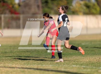 Thumbnail 1 in Pacifica vs Mater Dei (Best in the West Winter Classic) photogallery.