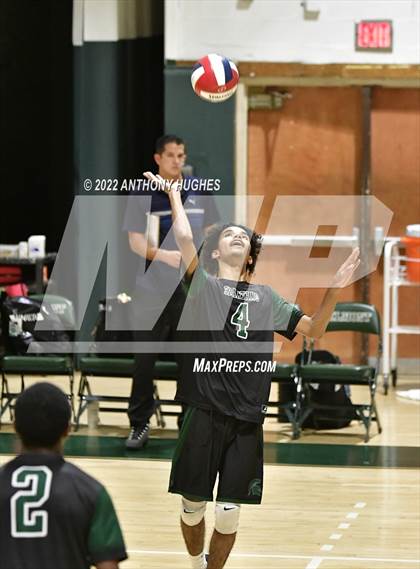 Thumbnail 2 in Valley Stream Central vs Elmont Memorial photogallery.