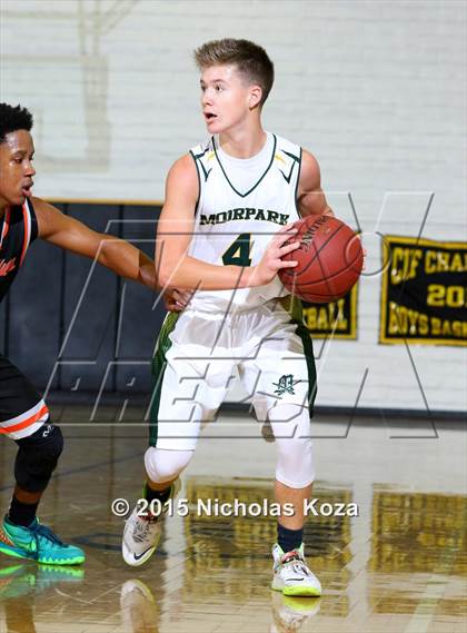 Thumbnail 1 in Moorpark vs. Beverly Hills (Joe Frazier Classic) photogallery.