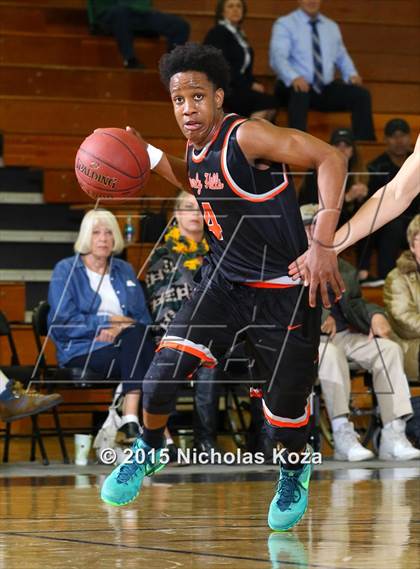 Thumbnail 3 in Moorpark vs. Beverly Hills (Joe Frazier Classic) photogallery.