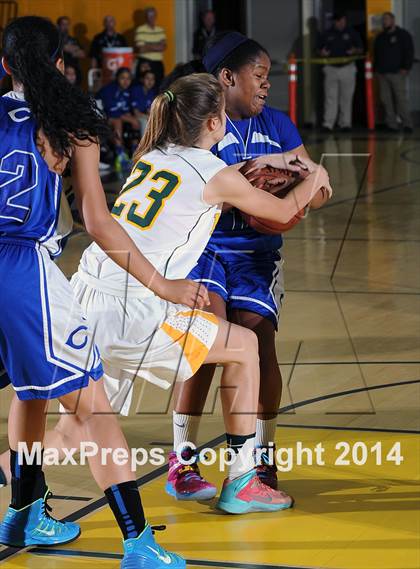 Thumbnail 1 in Culver City vs. Mira Costa  (CIF SS D2AA Final) photogallery.