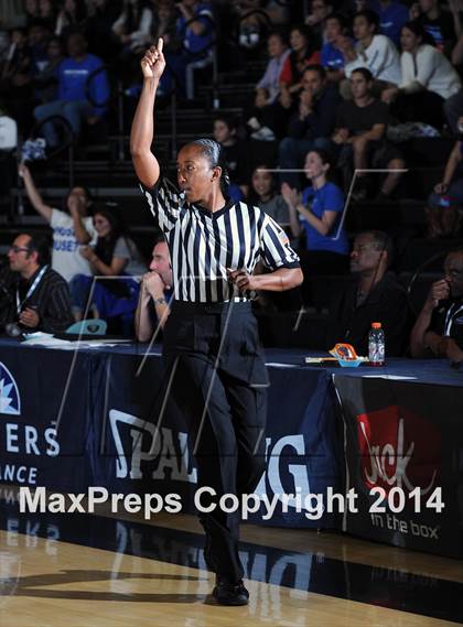 Thumbnail 3 in Culver City vs. Mira Costa  (CIF SS D2AA Final) photogallery.