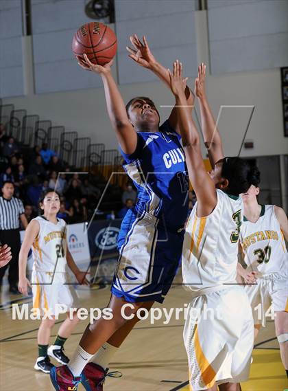 Thumbnail 1 in Culver City vs. Mira Costa  (CIF SS D2AA Final) photogallery.