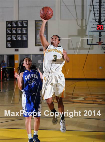 Thumbnail 3 in Culver City vs. Mira Costa  (CIF SS D2AA Final) photogallery.