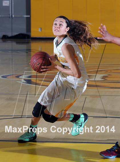 Thumbnail 1 in Culver City vs. Mira Costa  (CIF SS D2AA Final) photogallery.