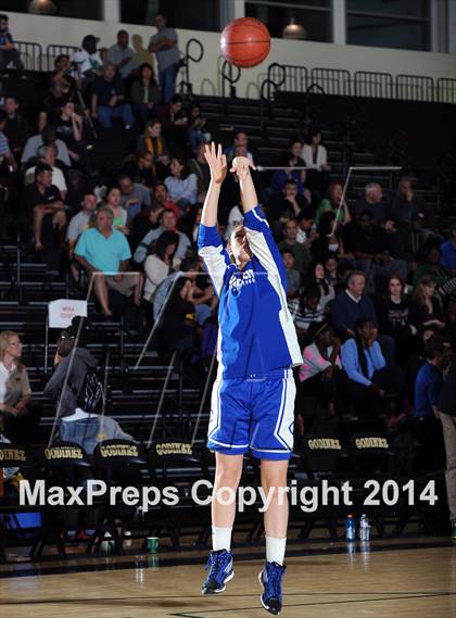 Thumbnail 1 in Culver City vs. Mira Costa  (CIF SS D2AA Final) photogallery.