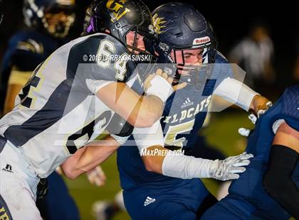 Thumbnail 2 in Golden Valley vs. West Ranch photogallery.