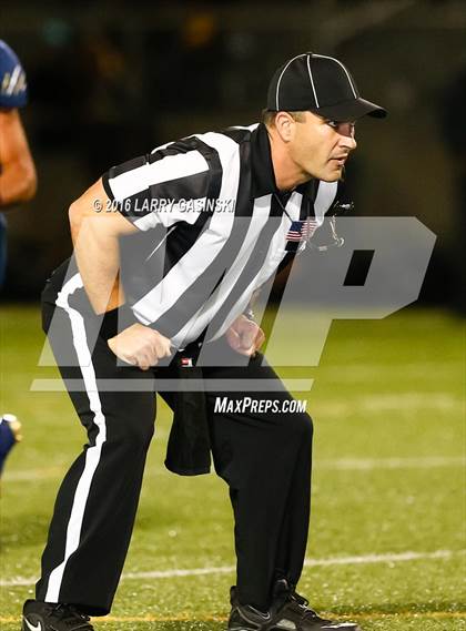Thumbnail 2 in Golden Valley vs. West Ranch photogallery.