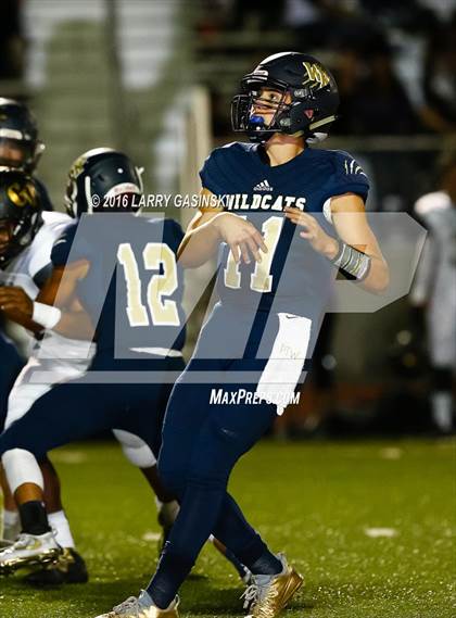 Thumbnail 2 in Golden Valley vs. West Ranch photogallery.