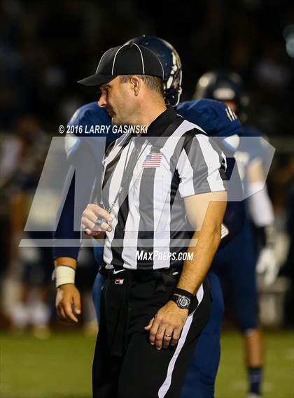 Thumbnail 3 in Golden Valley vs. West Ranch photogallery.
