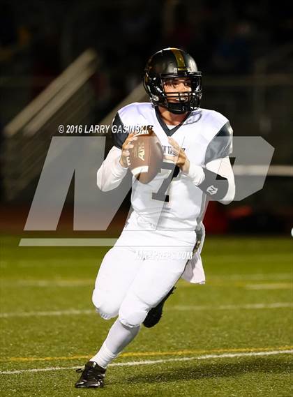 Thumbnail 2 in Golden Valley vs. West Ranch photogallery.