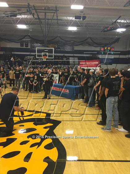 Thumbnail 3 in Mill Valley TOC Ceremony photogallery.