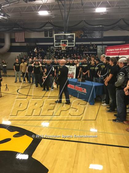 Thumbnail 2 in Mill Valley TOC Ceremony photogallery.