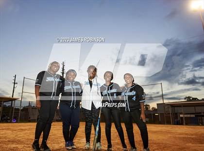 Thumbnail 3 in Ribault (Seniors & Individuals) photogallery.