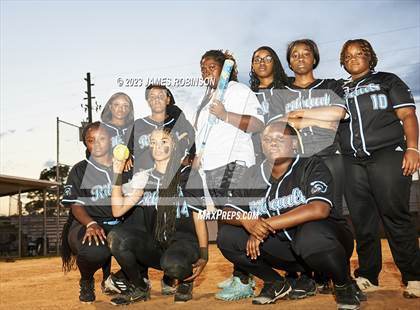 Thumbnail 3 in Ribault (Seniors & Individuals) photogallery.