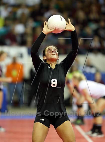Thumbnail 2 in Valley vs. Gunnison (CHSAA 3A Final) photogallery.