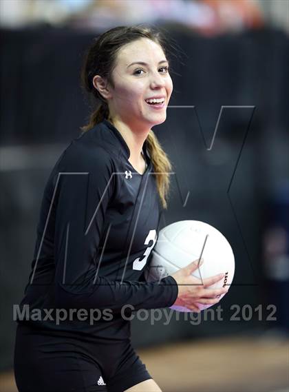Thumbnail 2 in Valley vs. Gunnison (CHSAA 3A Final) photogallery.