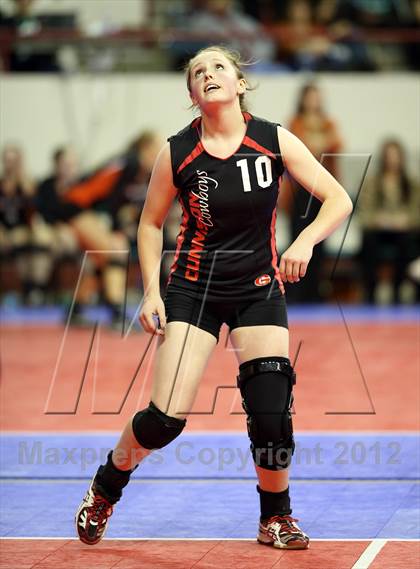 Thumbnail 3 in Valley vs. Gunnison (CHSAA 3A Final) photogallery.