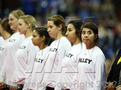 Thumbnail 2 in Valley vs. Gunnison (CHSAA 3A Final) photogallery.