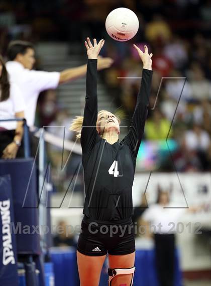 Thumbnail 1 in Valley vs. Gunnison (CHSAA 3A Final) photogallery.