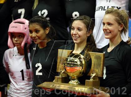Thumbnail 2 in Valley vs. Gunnison (CHSAA 3A Final) photogallery.