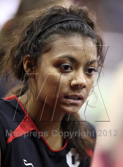 Thumbnail 3 in Valley vs. Gunnison (CHSAA 3A Final) photogallery.