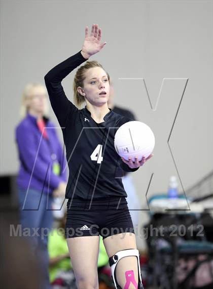 Thumbnail 2 in Valley vs. Gunnison (CHSAA 3A Final) photogallery.