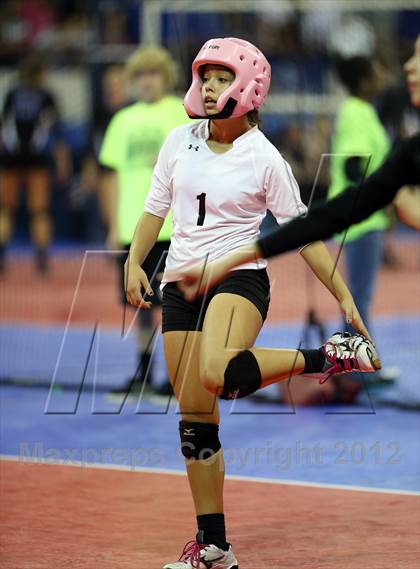 Thumbnail 3 in Valley vs. Gunnison (CHSAA 3A Final) photogallery.