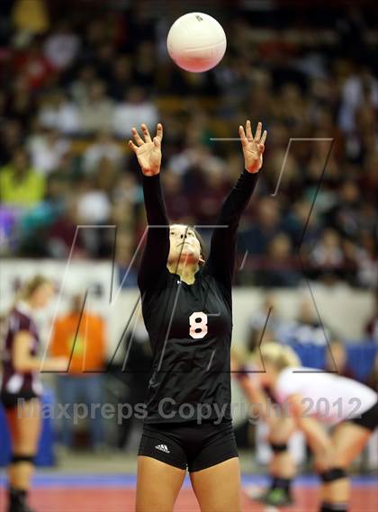 Thumbnail 3 in Valley vs. Gunnison (CHSAA 3A Final) photogallery.