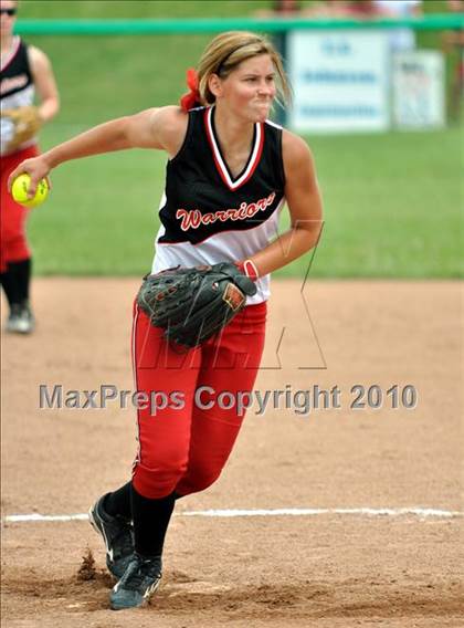 Thumbnail 3 in Mechanicville vs Chenango Valley (NYSPHSAA Class B Semifinal) photogallery.