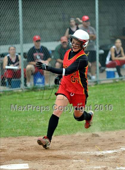 Thumbnail 2 in Mechanicville vs Chenango Valley (NYSPHSAA Class B Semifinal) photogallery.