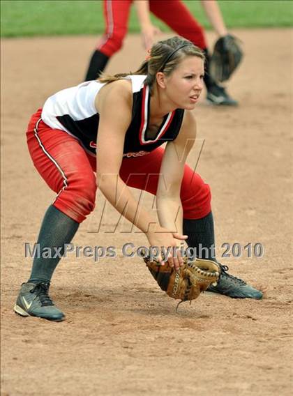 Thumbnail 2 in Mechanicville vs Chenango Valley (NYSPHSAA Class B Semifinal) photogallery.