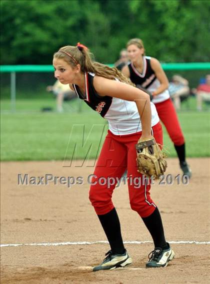 Thumbnail 2 in Mechanicville vs Chenango Valley (NYSPHSAA Class B Semifinal) photogallery.