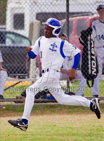 Thumbnail 2 in O'Connell vs. Northeast Christian photogallery.