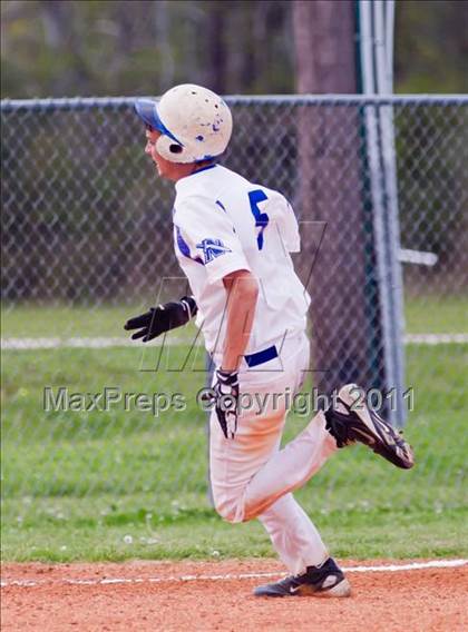 Thumbnail 3 in O'Connell vs. Northeast Christian photogallery.