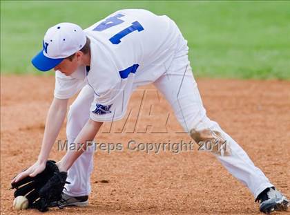 Thumbnail 3 in O'Connell vs. Northeast Christian photogallery.