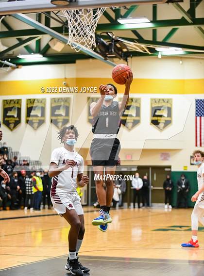 Thumbnail 2 in Edison Tech @ Aquinas Institute (NYSPHSAA Section V Class AA Semifinal) photogallery.