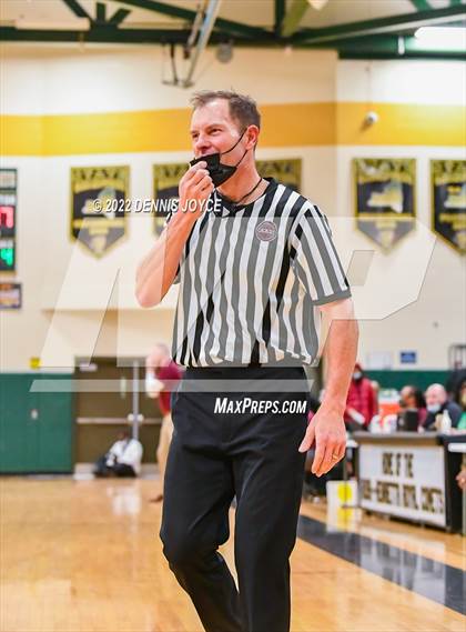 Thumbnail 2 in Edison Tech @ Aquinas Institute (NYSPHSAA Section V Class AA Semifinal) photogallery.