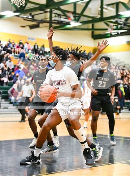 Thumbnail 1 in Edison Tech @ Aquinas Institute (NYSPHSAA Section V Class AA Semifinal) photogallery.