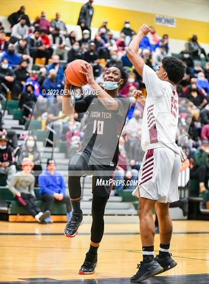Thumbnail 2 in Edison Tech @ Aquinas Institute (NYSPHSAA Section V Class AA Semifinal) photogallery.