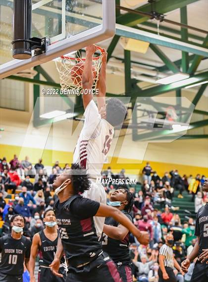 Thumbnail 3 in Edison Tech @ Aquinas Institute (NYSPHSAA Section V Class AA Semifinal) photogallery.