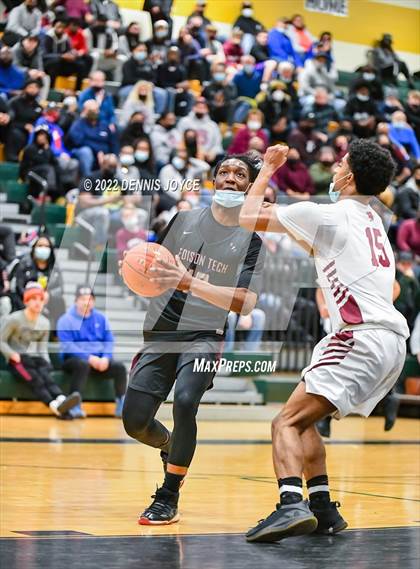 Thumbnail 1 in Edison Tech @ Aquinas Institute (NYSPHSAA Section V Class AA Semifinal) photogallery.
