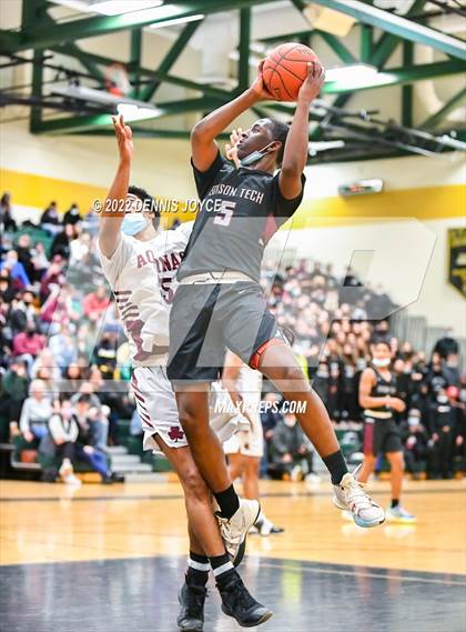 Thumbnail 3 in Edison Tech @ Aquinas Institute (NYSPHSAA Section V Class AA Semifinal) photogallery.