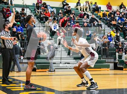 Thumbnail 3 in Edison Tech @ Aquinas Institute (NYSPHSAA Section V Class AA Semifinal) photogallery.